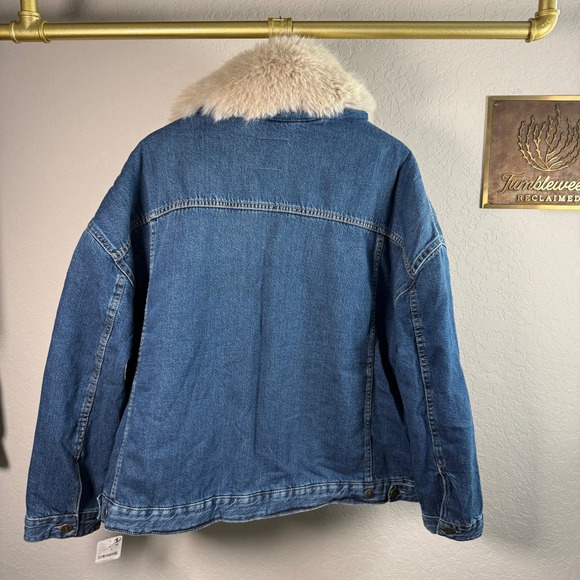 We The Free Free People Blue Denim Jacket Faux Fur Collar Quilted Lining L Large - Picture 6 of 8